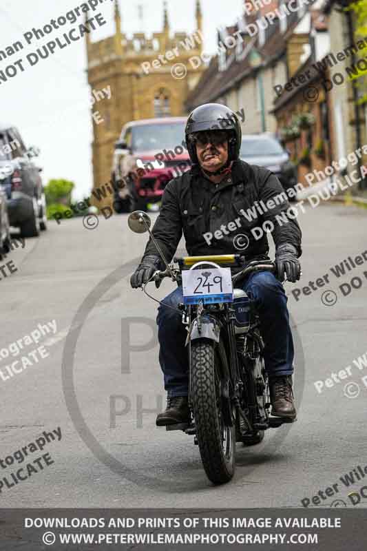Vintage motorcycle club;eventdigitalimages;no limits trackdays;peter wileman photography;vintage motocycles;vmcc banbury run photographs